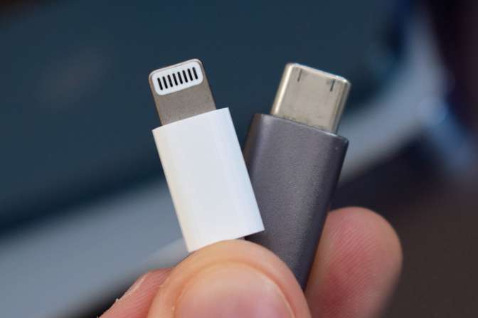 iPhone 15 hatimaye inaweza kuja na chaja ya USB-C